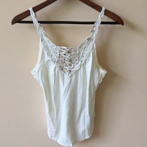 NWOT tank top with lace details